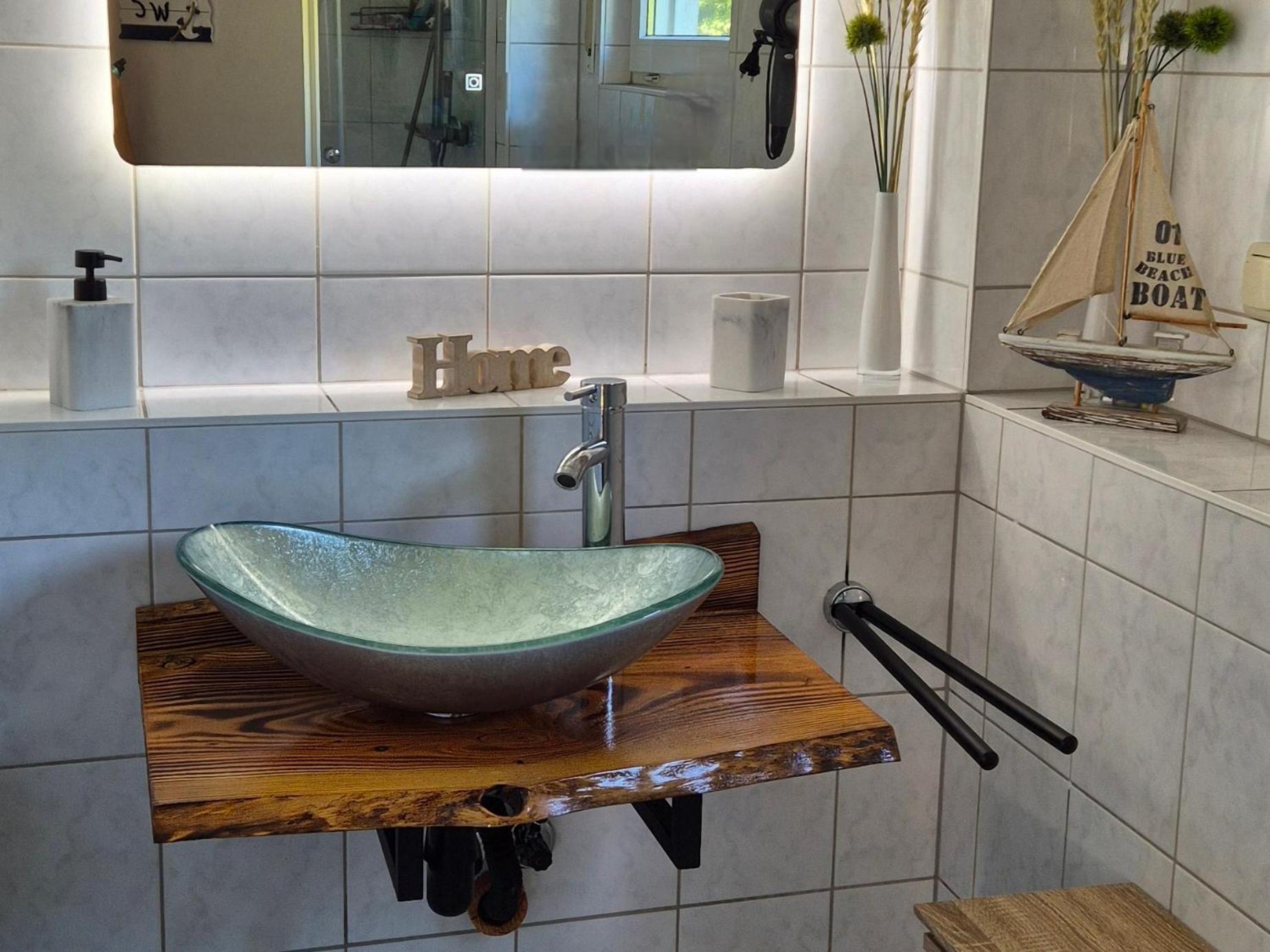 Ferienhaus Kaleo Wiek auf Rügen 외부 사진